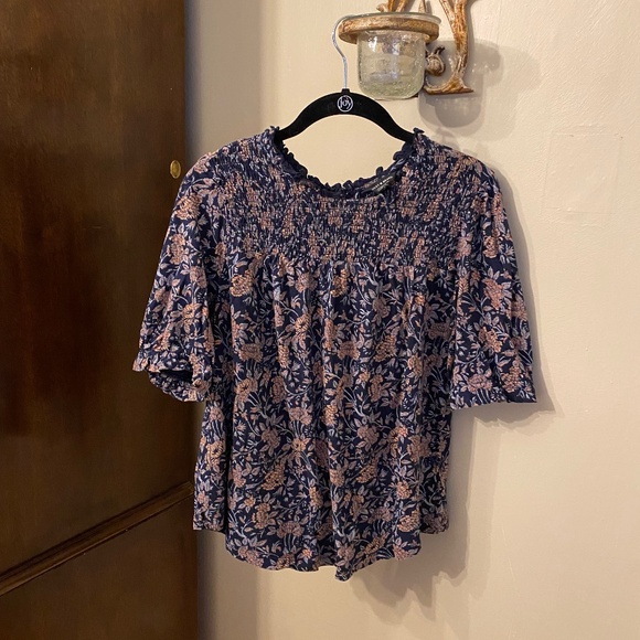 Lucky Brand Top - Picture 1 of 2